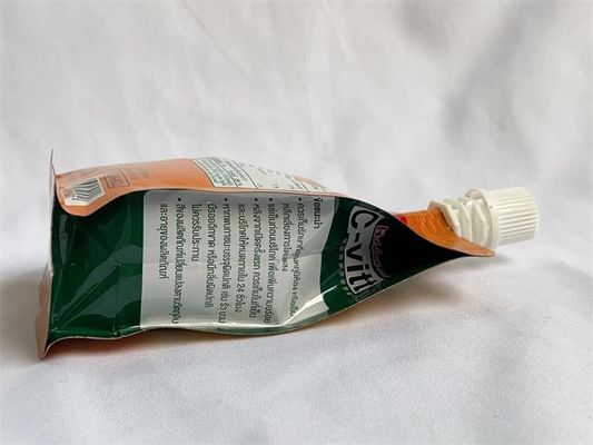 과일을 위한 편평한 바닥 주둥이 포장 주머니 높은 장벽은 150ml를 마십니다